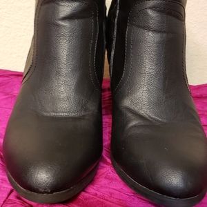 Ankle boots